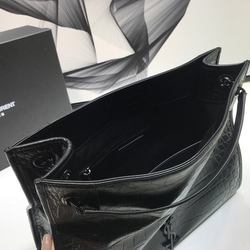Amelia - YSL Bag - 2345