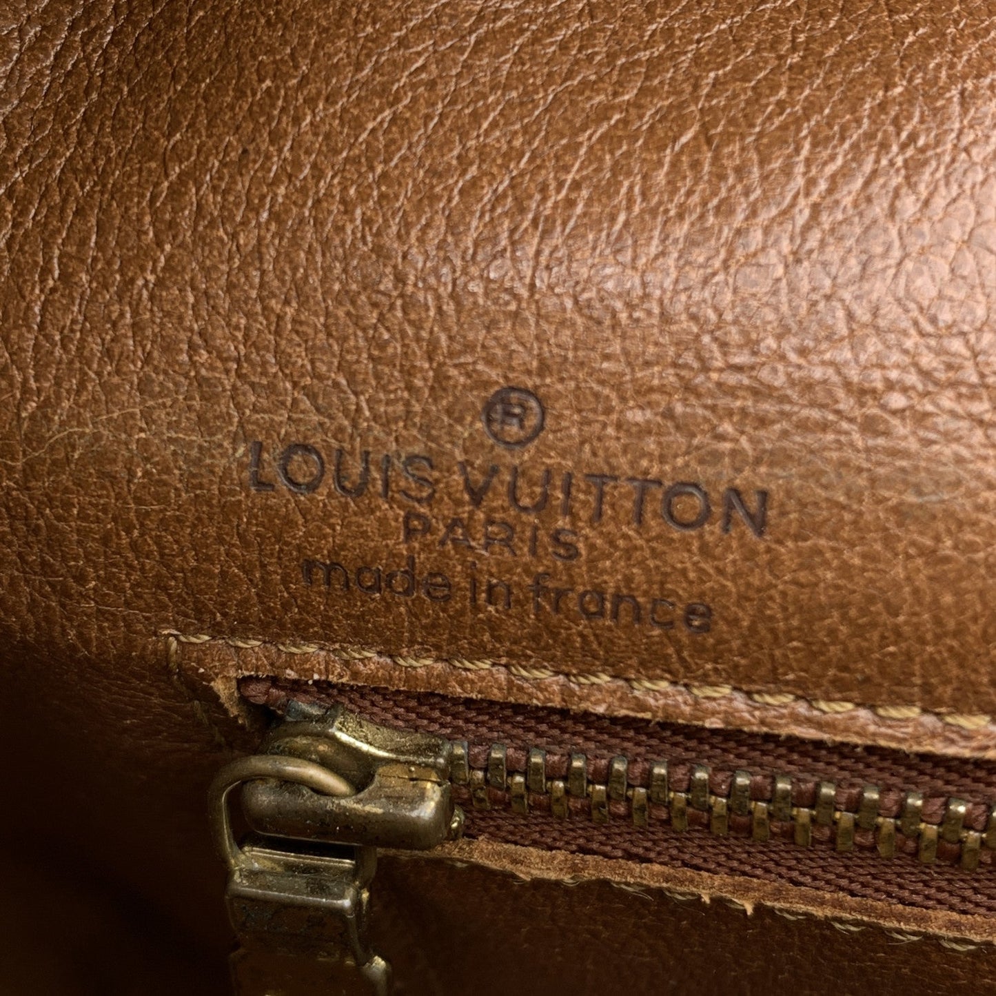 LOUIS VUITTON   Monogram Canvas Sac Weekend Tote Bag