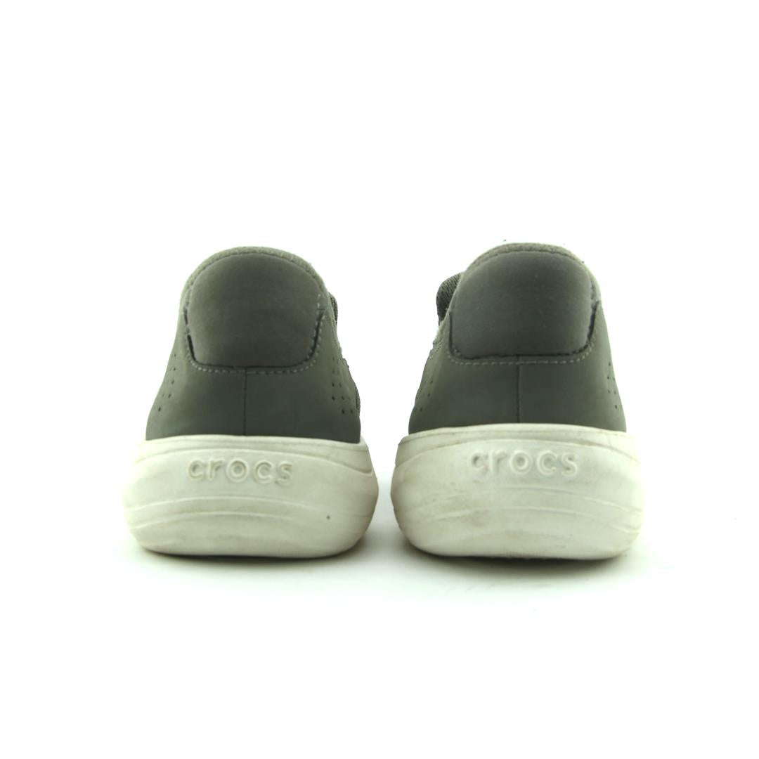 CROCS REVIVA