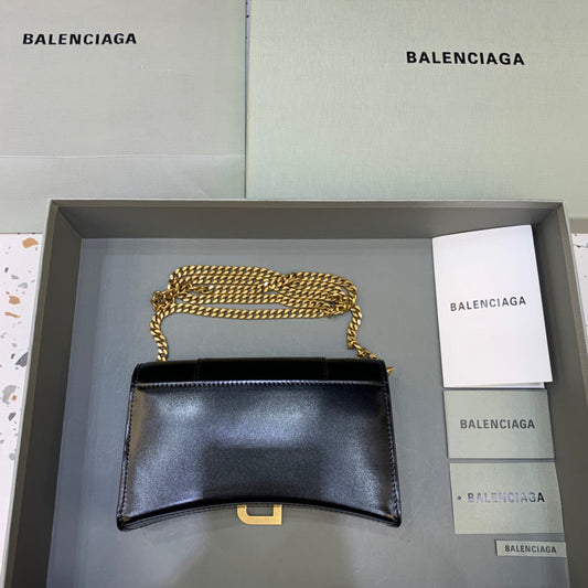 BLN-Ciaga Hourglass Wallet On Chain in Black, For Women,  Bags 7.6in/19Amelia6560501QJ4M1000