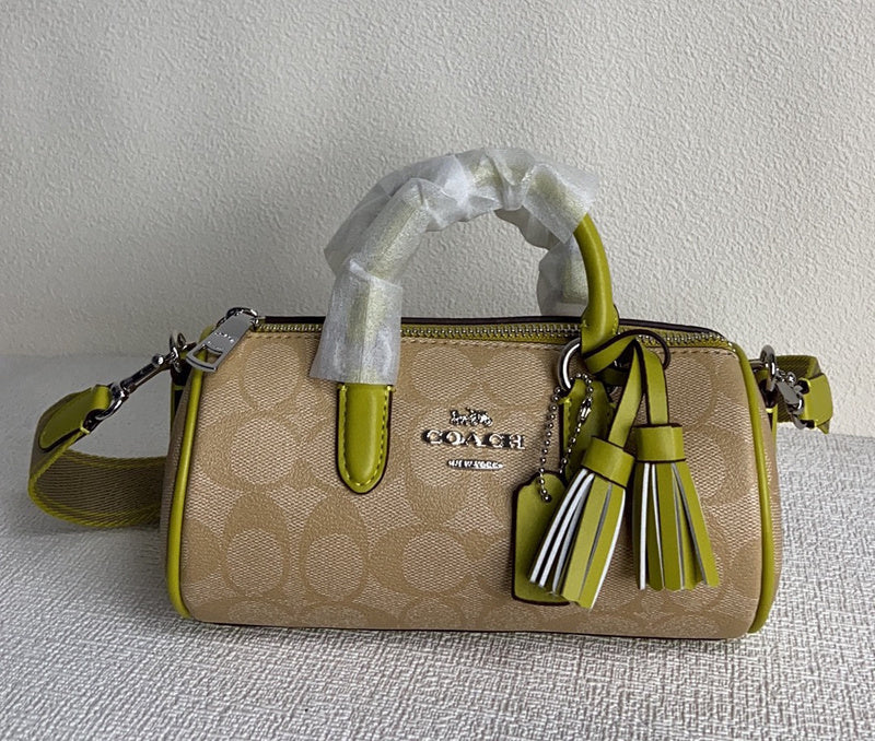Amelia-i CAH Bags - 031
