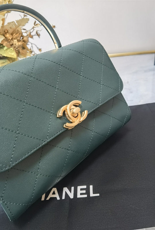 Wellow Bags - Chanel - Bags  - 740
