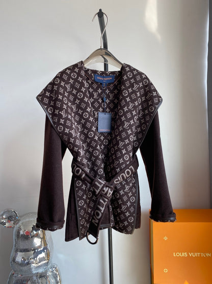 Luxury Louis Vuitton  Wrap Coat 032
