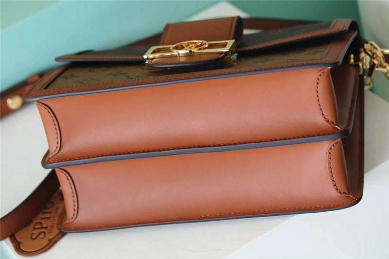 Fan Fashion Lu-Vi bags - 8144