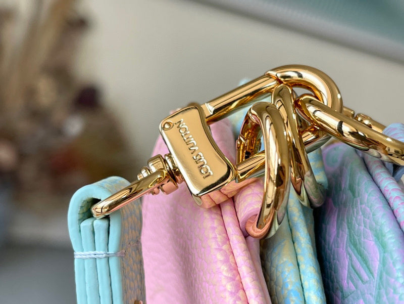 Fashion Lu-Vi bags - 4810