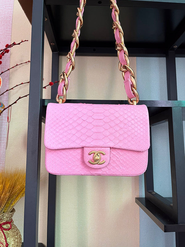 Wellow Bags - Chanel - Bags  - 960