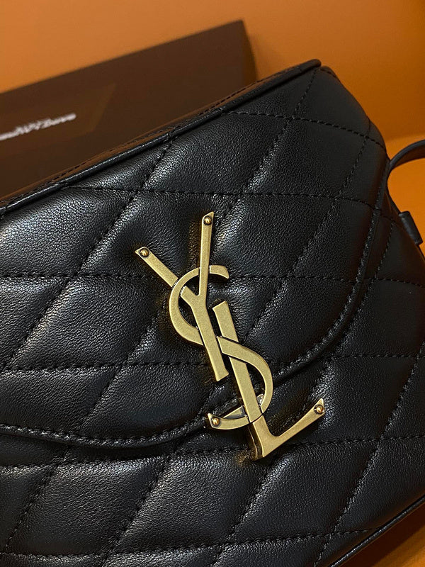 Amelia - YSL Bag - 2058