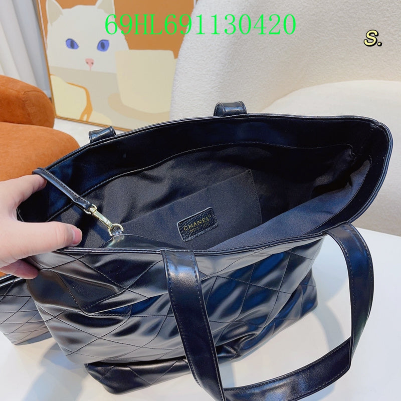 Amelia CHL Bags - 1800