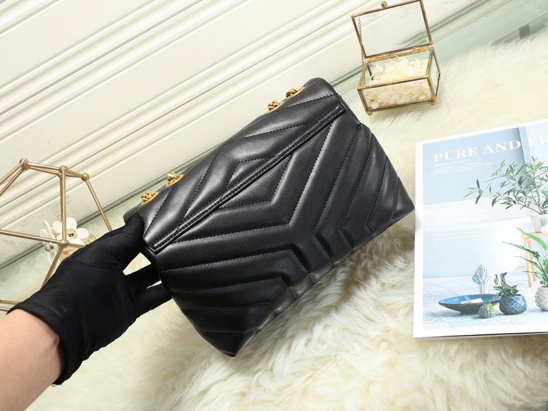 Amelia - YSL Bag - 3532