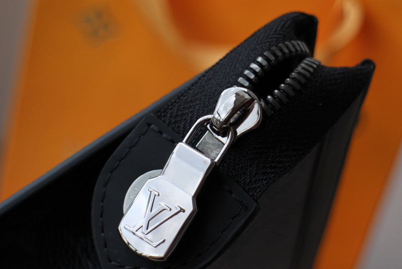 Fan Fashion Lu-Vi bags - 17714