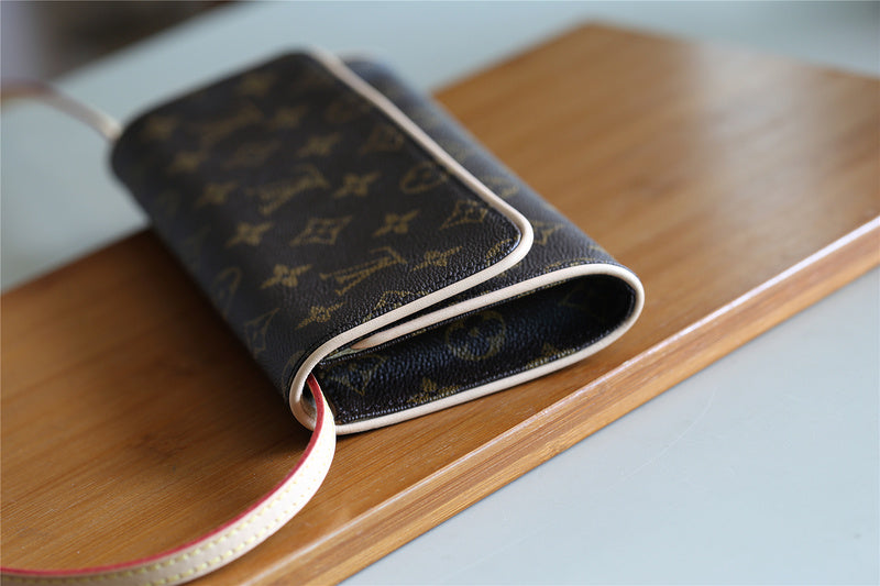 Fan Fashion Lu-Vi bags - 9058
