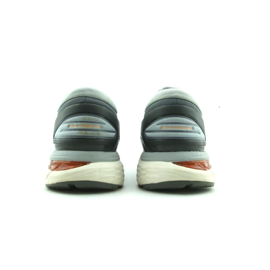 ASICS GEL-KAYANO 25