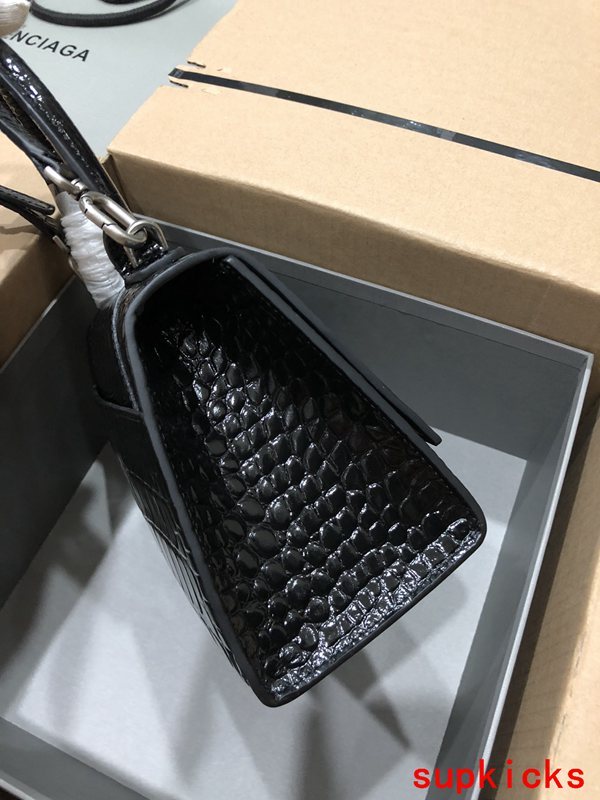 Amelia- BG Hourglass Bags - 008