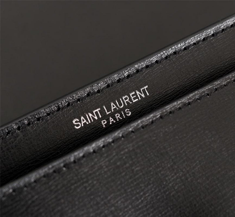 Amelia - YSL Bag - 2533