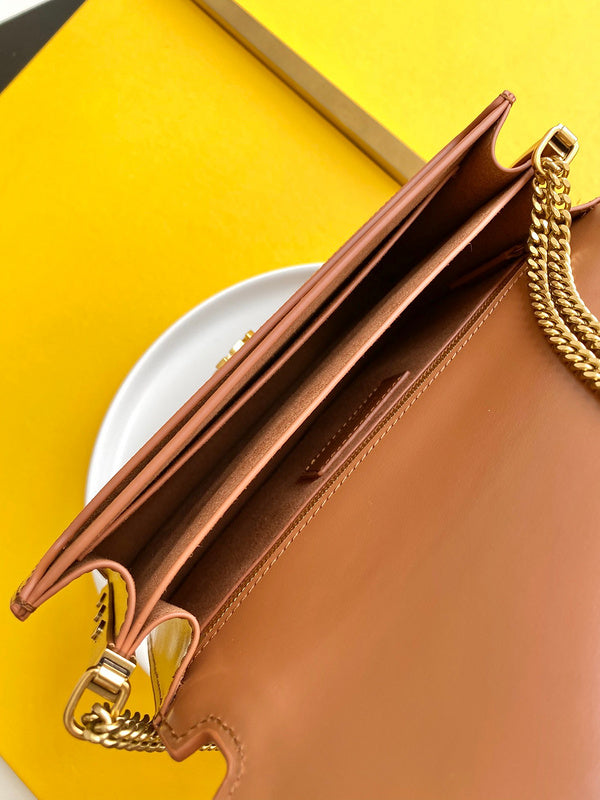 Amelia - YSL Bag - 4134