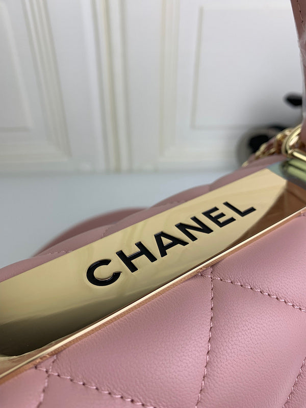 Wellow Bags - Chanel - Bags  - 1001