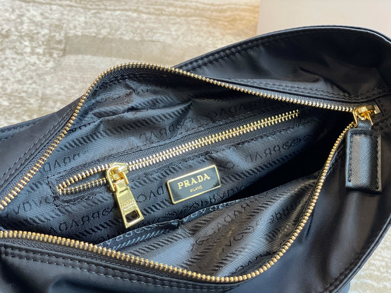 Reeby Bags - Prada Bags - 1002