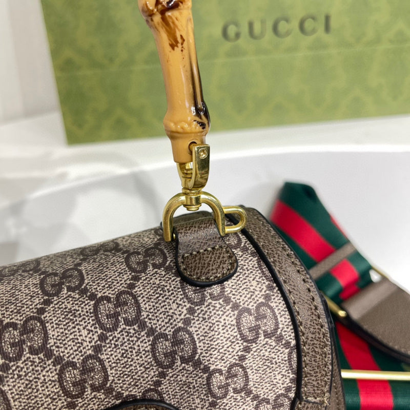 Amelia- GCI Bags - 2007
