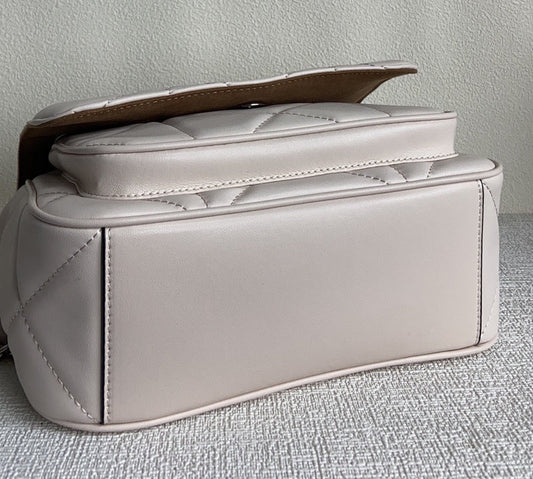 Amelia-i CAH Bags - 138