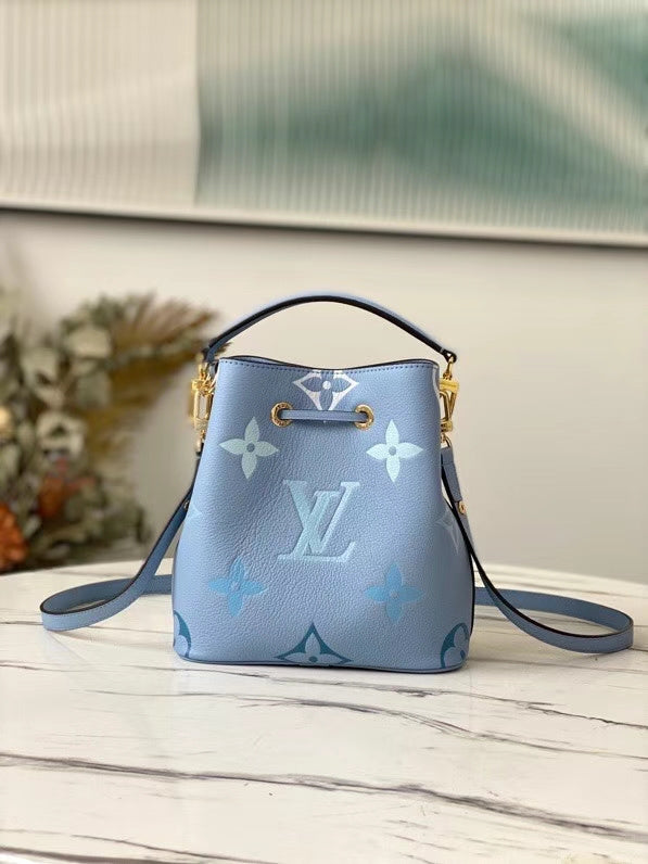 Fan Fashion Lu-Vi bags - 17577