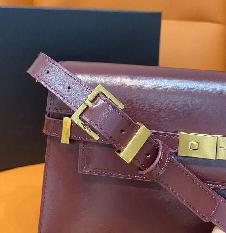 Amelia - YSL Bag - 2082