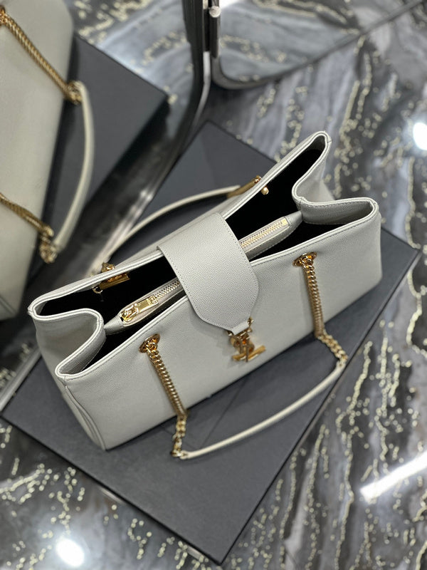 Amelia - YSL Bag - 3993