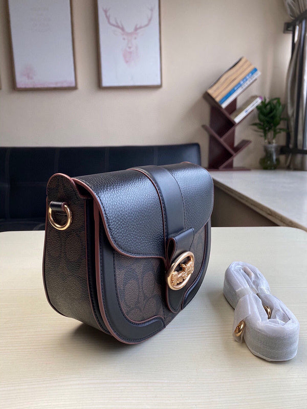 Amelia-i CAH Bags - 145