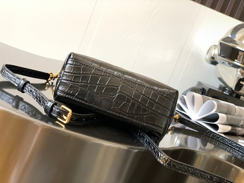 Amelia - YSL Bag - 3636