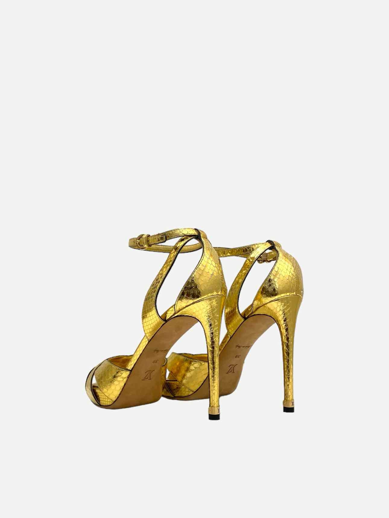 LOUIS VUITTON Metallic Gold Size EU 39 Heeled Sandals