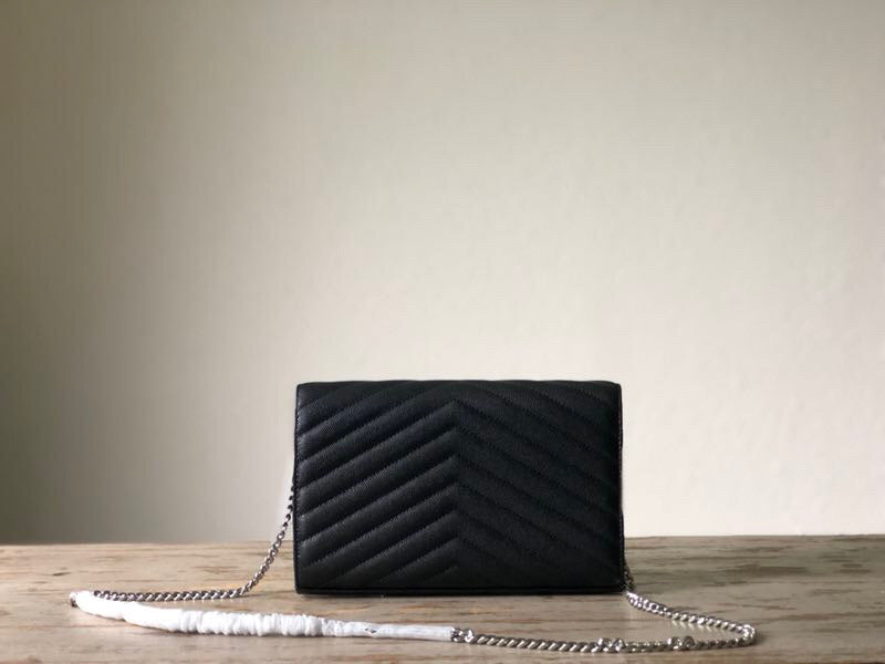 Amelia - YSL Bag - 2260