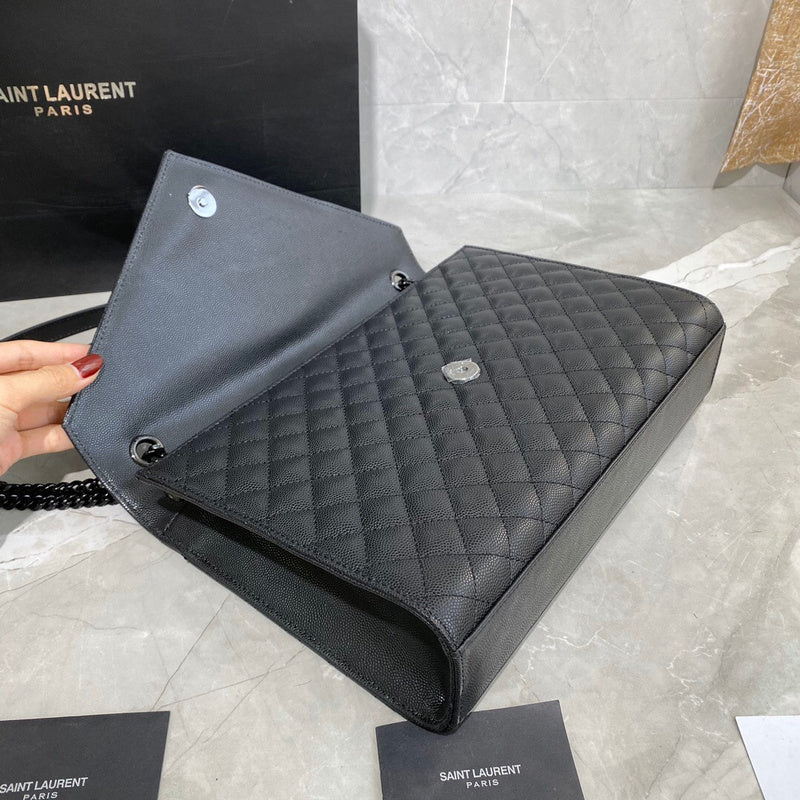 Amelia - YSL Bag - 4037