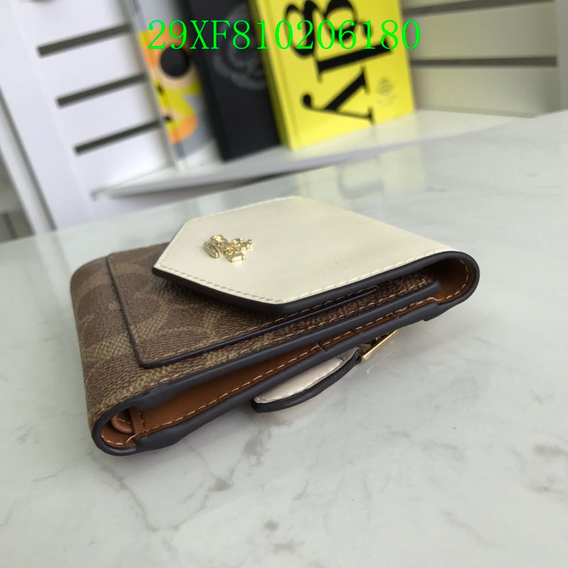 Amelia - CAH Wallet - 026