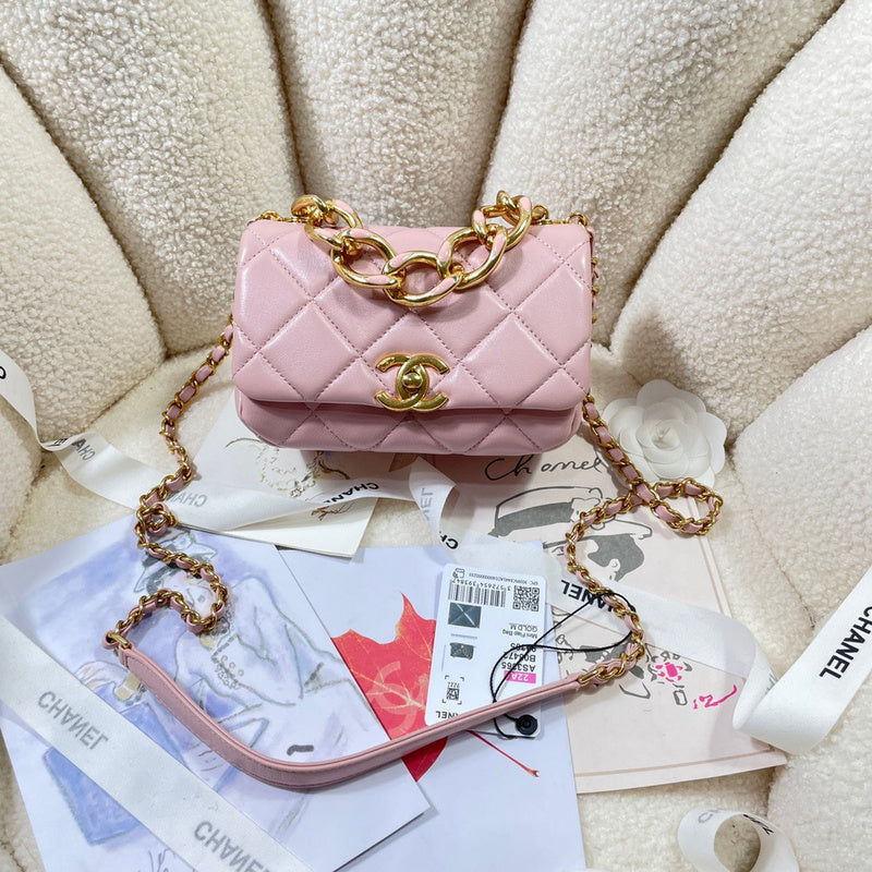 Wellow Bags - Chanel - Bags  - 965