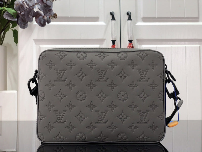 Fashion Lu-Vi bags - 3496