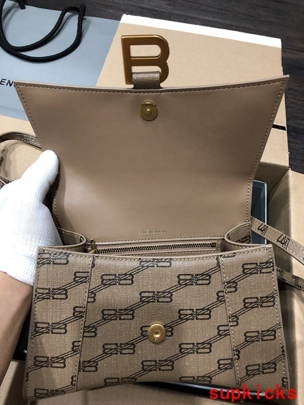 Amelia- BG Hourglass Bags - 084
