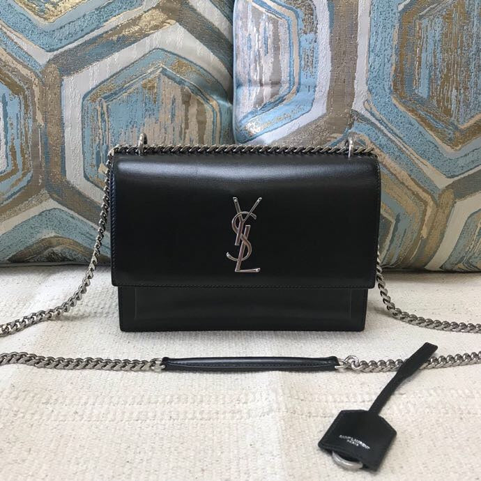 Amelia - YSL Bag - 3606