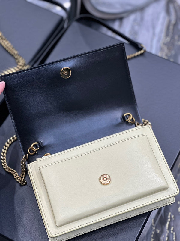 Amelia - YSL Bag - 3975