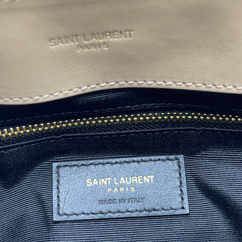Amelia - YSL Bag - 2032