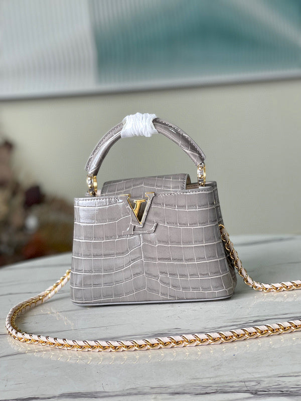 Fashion Lu-Vi bags - 4986