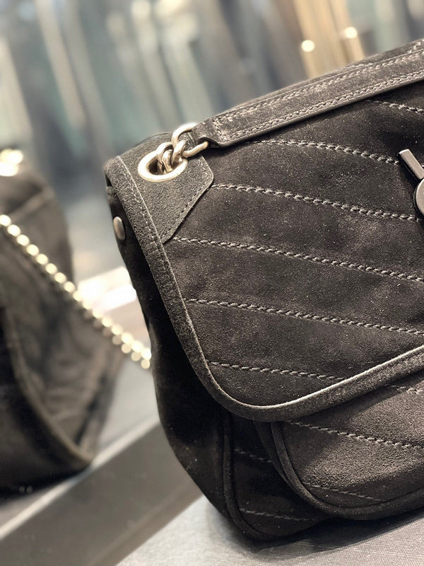 Amelia - YSL Bag - 3684