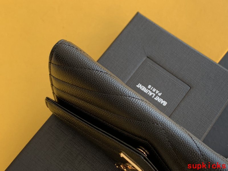 Amelia- - Mix Wallets - 095