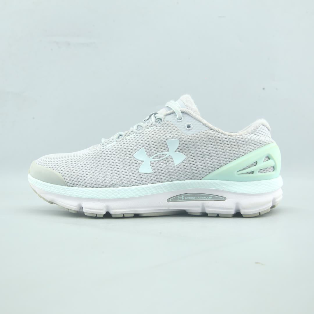 UNDER ARMOUR  CHARGED GEMINI