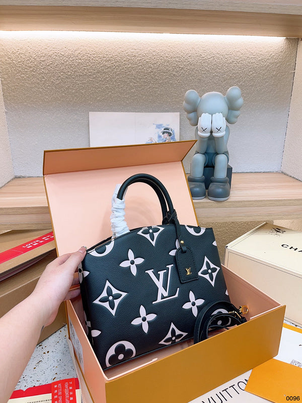 Amelia - LV Bags - 14979