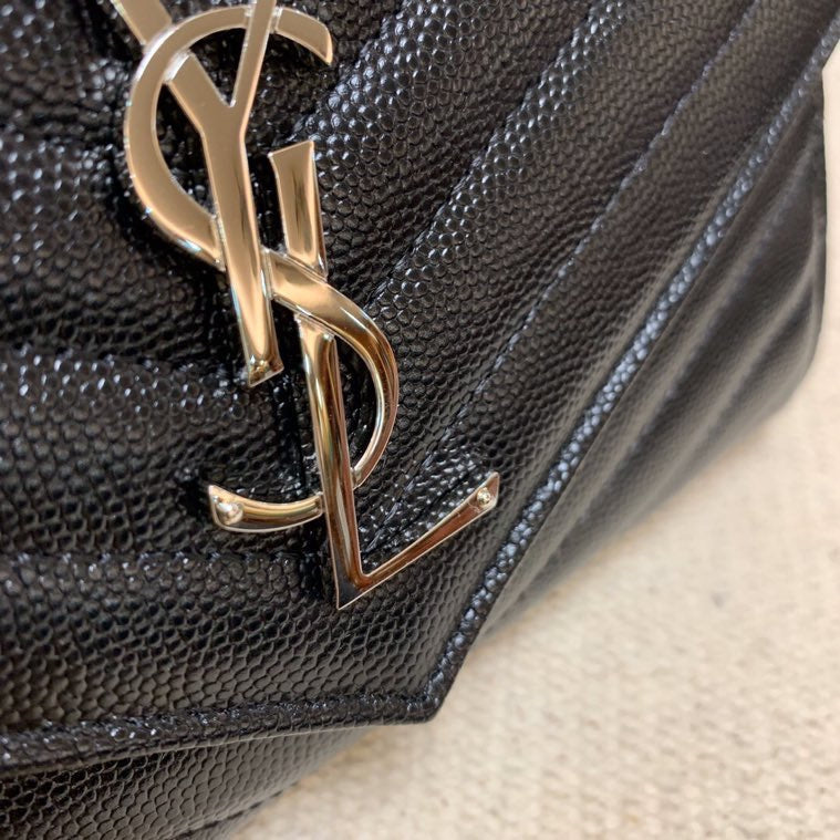 Amelia - YSL Bag - 3773