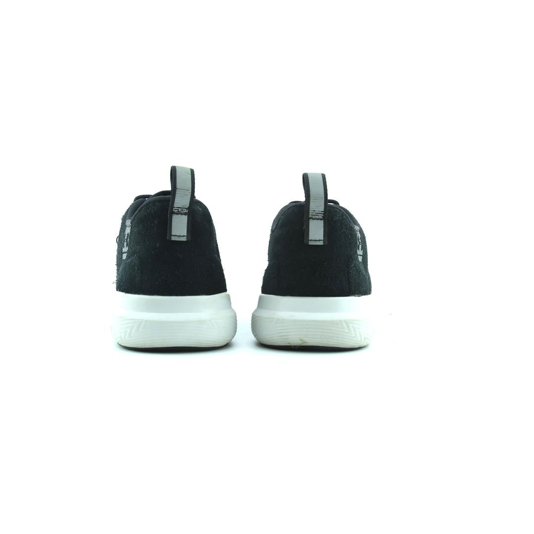 UNDER ARMOUR CHARGED 24/7 LOW