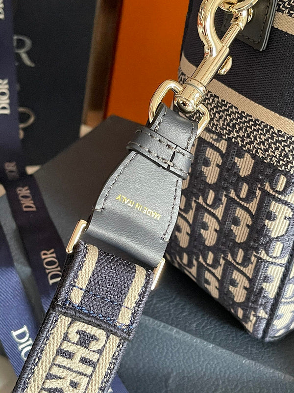 Amelia- DOR Bags - 982