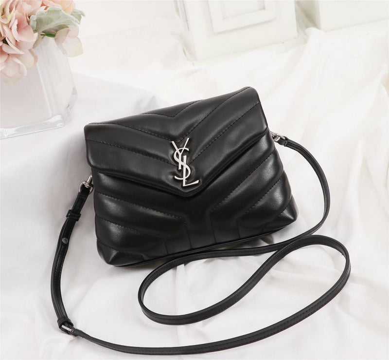 Amelia - YSL Bag - 2879