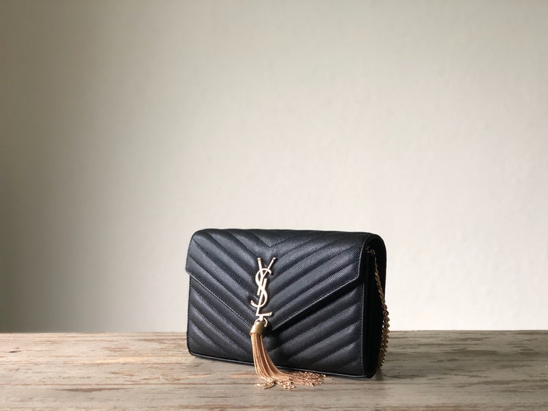 Amelia - YSL Bag - 2261