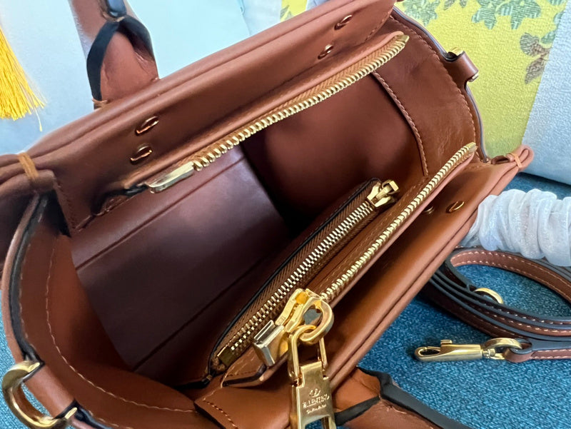 Amelia's Bag Gallery - VEL Bags - 1593