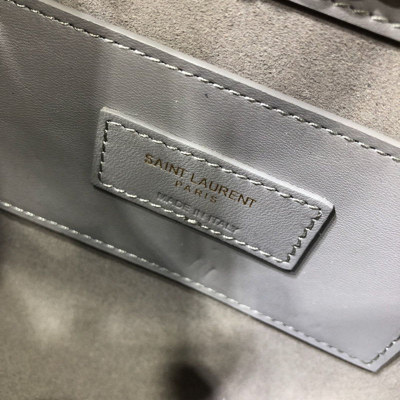 Amelia - YSL Bag - 2282